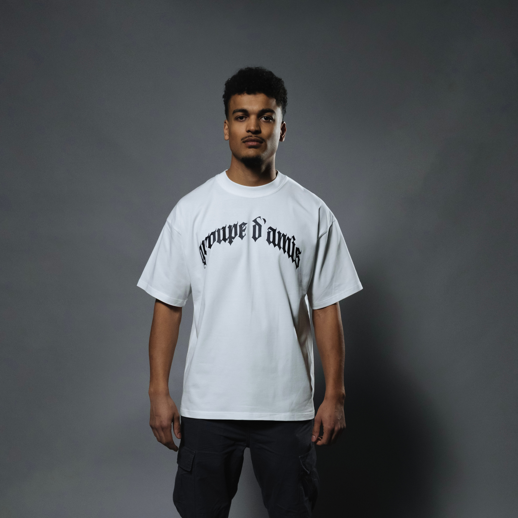 WHITE SCRIPT T-SHIRT